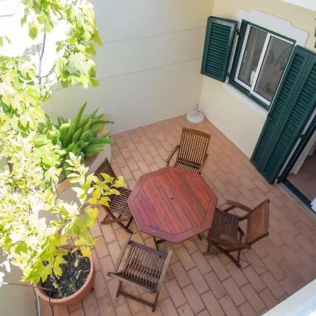 32 Castelo Casa Figueira - Great Townhouse 度假居 *