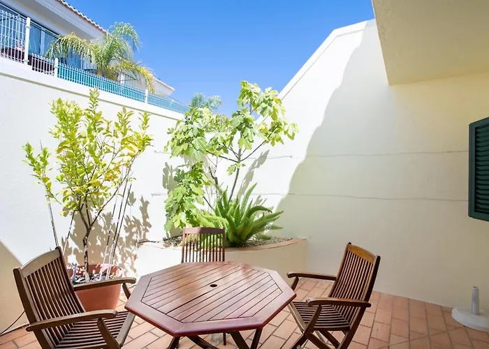32 Castelo Casa Figueira - Great Townhouse Holiday home *