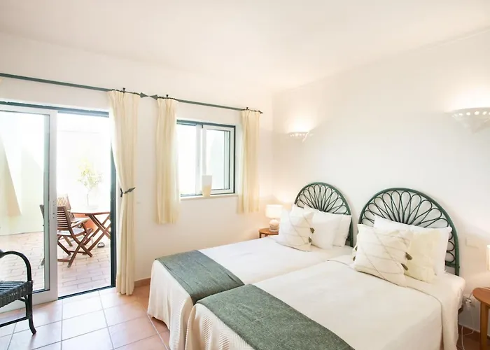 Holiday home 32 Castelo Casa Figueira - Great Townhouse