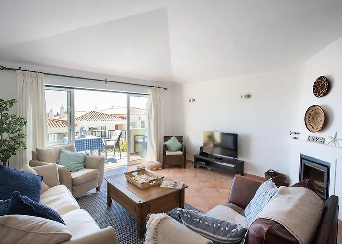 32 Castelo Casa Figueira - Great Townhouse