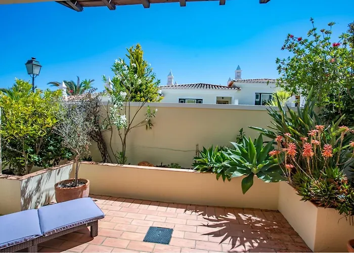 Holiday home 32 Castelo Casa Figueira - Great Townhouse
