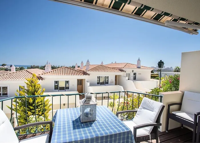 32 Castelo Casa Figueira - Great Townhouse Holiday home *